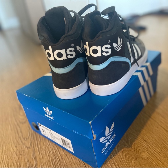 ADIDAS ESTABALL W SNEAKERS *BNIB* SIZE 5 1/2 - Picture 3 of 8